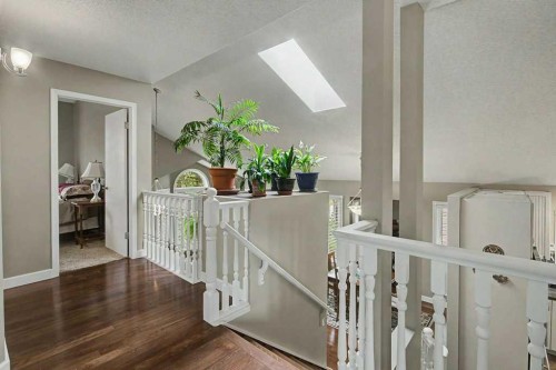 43 Riverside Road Se, Calgary, AB - Indoor Photo Showing Other Room