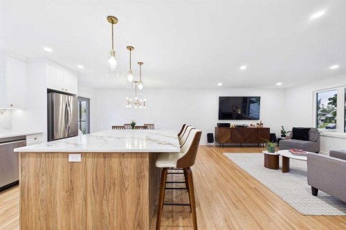920 Cantabrian Drive Sw, Calgary, AB 