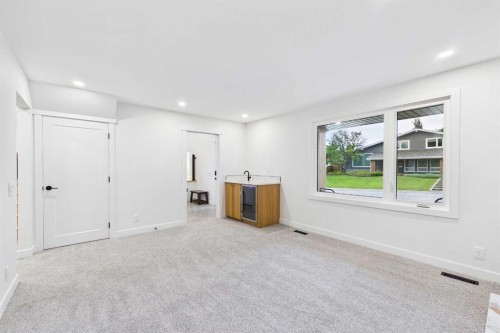 920 Cantabrian Drive Sw, Calgary, AB 