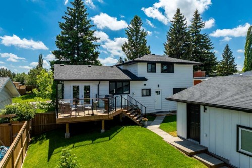 920 Cantabrian Drive Sw, Calgary, AB 