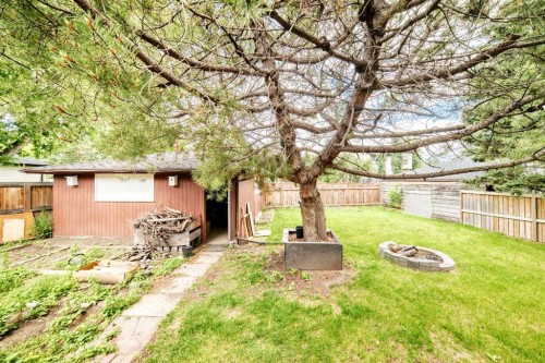 4832 Worcester Drive Sw, Calgary, AB - Outdoor