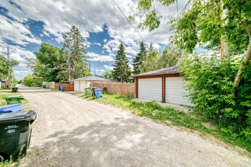 4832 Worcester Drive Sw, Calgary, AB - Outdoor