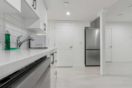 223 Carrington Circle, Calgary, AB - Indoor Photo Showing Other Room