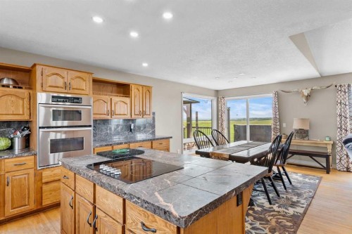 31170 Range Road 42 Range, Rural Mountain View County, AB - Indoor Photo Showing Kitchen