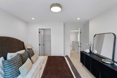7178 Rangeview Avenue Se, Calgary, AB - Indoor