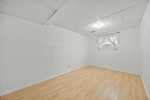 147 Whitlock Close Ne, Calgary, AB - Indoor Photo Showing Other Room
