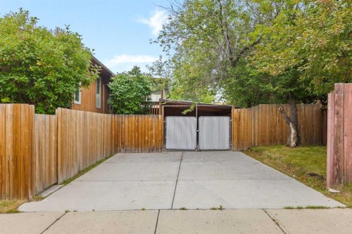 147 Whitlock Close Ne, Calgary, AB - Outdoor