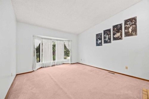 147 Whitlock Close Ne, Calgary, AB - Indoor Photo Showing Other Room