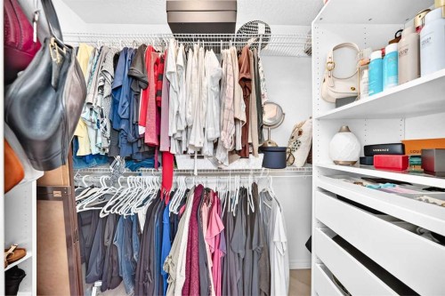 56 Cranarch Road Se, Calgary, AB - Indoor With Storage