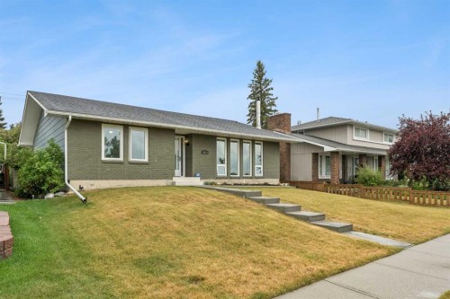 14211 Parkland Boulevard Se, Calgary, AB 