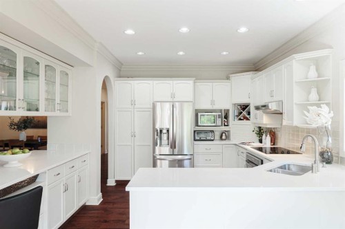 2207 Sirocco Drive Sw, Calgary, AB 