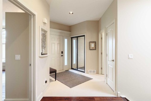 2207 Sirocco Drive Sw, Calgary, AB 