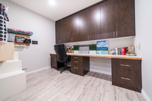 98 Mahogany Passage Se, Calgary, AB - Indoor Photo Showing Office