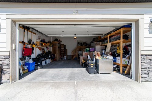 98 Mahogany Passage Se, Calgary, AB - Indoor Photo Showing Garage