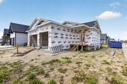 38 Viceroy Crescent Olds, AB T4H 0G2