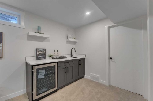 104 Oakmoor Place Sw, Calgary, AB - Indoor