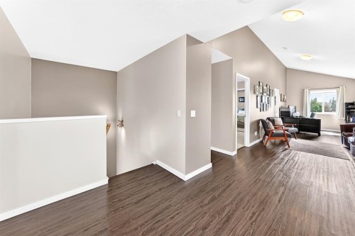 331 Royal Birch View Nw, Calgary, AB - Indoor