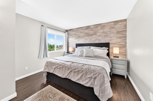 331 Royal Birch View Nw, Calgary, AB - Indoor Photo Showing Bedroom