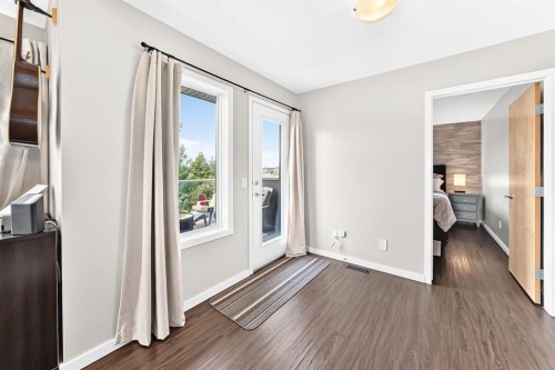 331 Royal Birch View Nw, Calgary, AB - Indoor Photo Showing Other Room