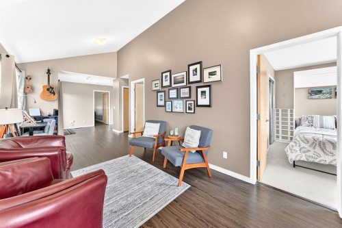 331 Royal Birch View Nw, Calgary, AB - Indoor