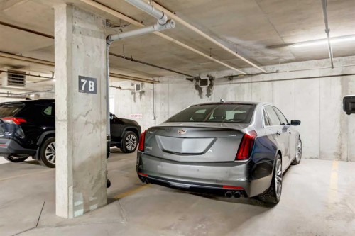 109-43 Westlake Circle, Strathmore, AB - Indoor Photo Showing Garage