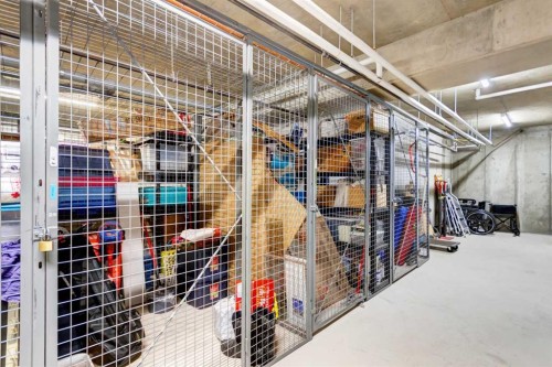 109-43 Westlake Circle, Strathmore, AB - Indoor With Storage