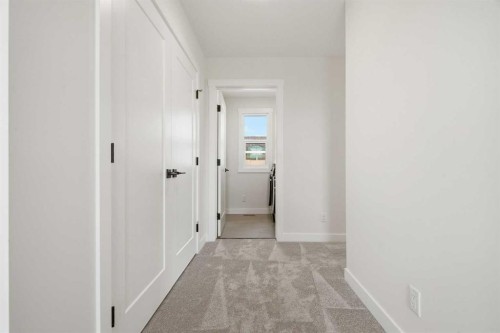 319 Kinniburgh Loop, Chestermere, AB - Indoor Photo Showing Other Room