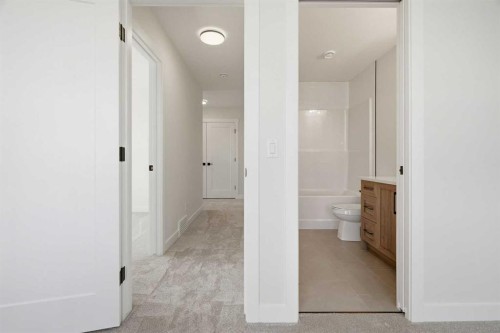 319 Kinniburgh Loop, Chestermere, AB - Indoor