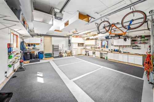 1 Eagle Landing, Canmore, AB - Indoor