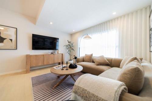 341 West Grove Lane Sw, Calgary, AB - Indoor Photo Showing Living Room