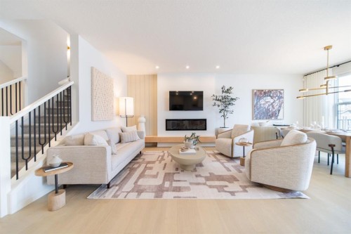 341 West Grove Lane Sw, Calgary, AB - Indoor Photo Showing Living Room