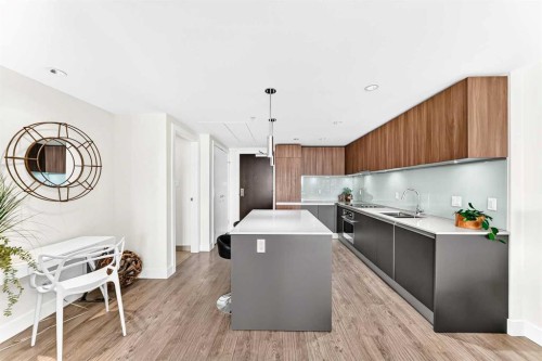 2908-1122 3 Street Se, Calgary, AB - Indoor Photo Showing Kitchen