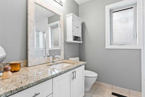 116 Sun Harbour Way Se, Calgary, AB - Indoor Photo Showing Bathroom
