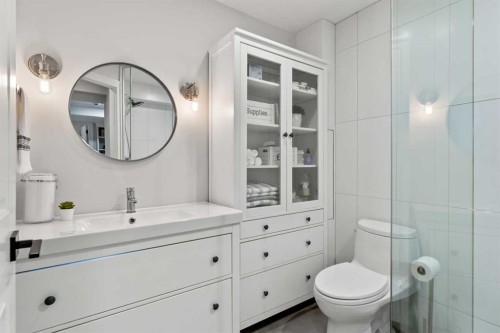 116 Sun Harbour Way Se, Calgary, AB - Indoor Photo Showing Bathroom