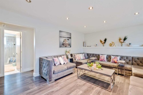 124 Whiteside Crescent Ne, Calgary, AB - Indoor Photo Showing Living Room