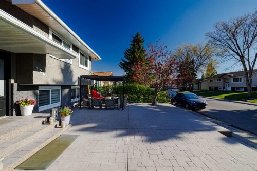 124 Whiteside Crescent Ne, Calgary, AB - Outdoor