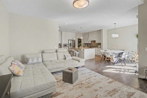35 Legacy Row Se, Calgary, AB 