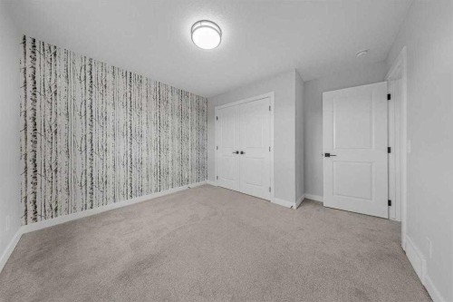 82 Belvedere Green Se, Calgary, AB - Indoor Photo Showing Other Room