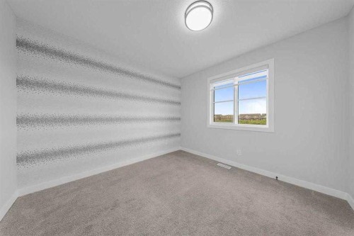 82 Belvedere Green Se, Calgary, AB - Indoor Photo Showing Other Room