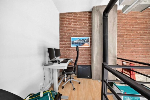 307-220 11 Avenue Se, Calgary, AB - Indoor