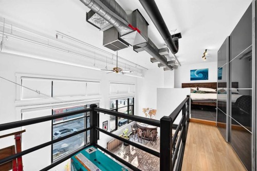 307-220 11 Avenue Se, Calgary, AB - Indoor Photo Showing Other Room
