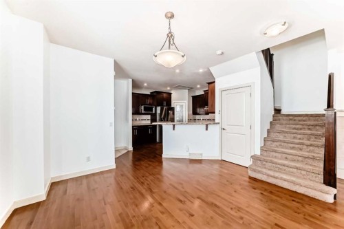 2-1921 30 Street Sw, Calgary, AB - Indoor Photo Showing Kitchen