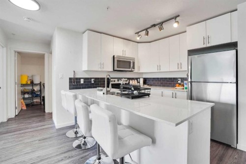1312-181 Skyview Ranch Manor Ne, Calgary, AB - Indoor Photo Showing Kitchen With Stainless Steel Kitchen