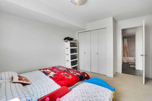 1312-181 Skyview Ranch Manor Ne, Calgary, AB - Indoor Photo Showing Bedroom