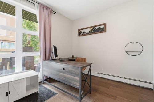305-532 5 Avenue Ne, Calgary, AB - Indoor Photo Showing Other Room
