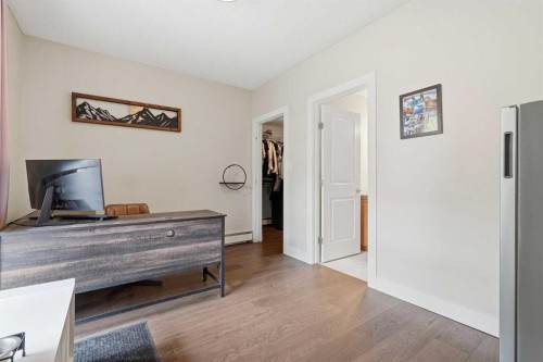 305-532 5 Avenue Ne, Calgary, AB - Indoor