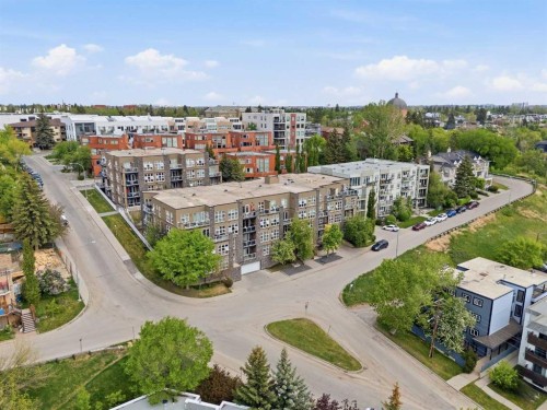 305-532 5 Avenue Ne, Calgary, AB - Outdoor With View