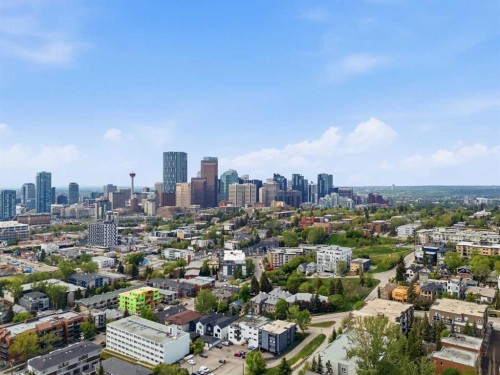 305-532 5 Avenue Ne, Calgary, AB - Outdoor With View