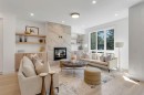 520 22 Avenue Nw, Calgary, AB  - Indoor Photo Showing Living Room With Fireplace 