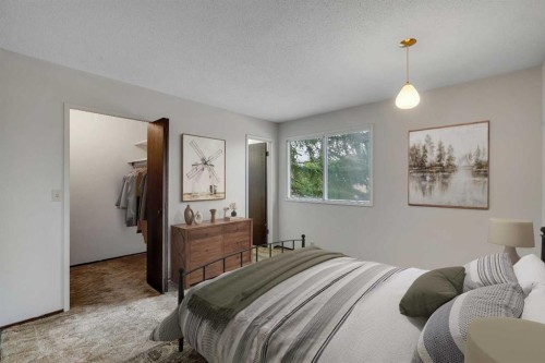 5811 11 Street Nw, Calgary, AB - Indoor Photo Showing Bedroom